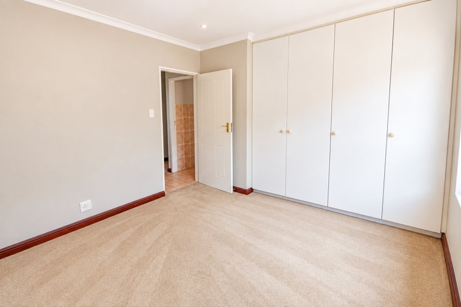3 Bedroom Property for Sale in Lonehill Gauteng
