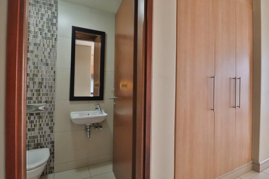 To Let 1 Bedroom Property for Rent in Bedford Gardens Gauteng
