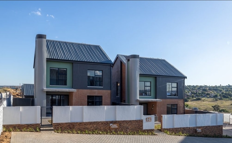 3 Bedroom Property for Sale in Amberfield Gauteng