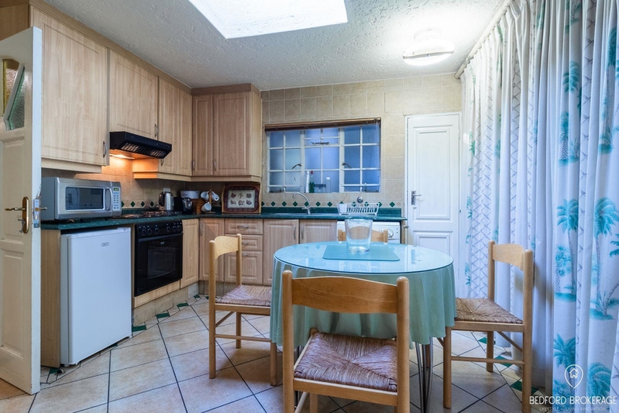 To Let 1 Bedroom Property for Rent in Bedfordview Gauteng