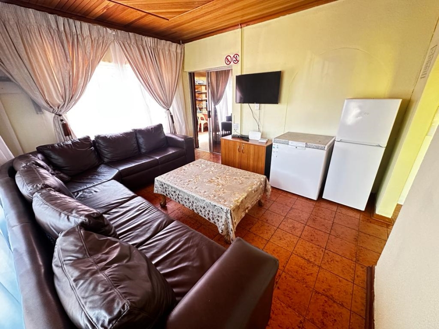 9 Bedroom Property for Sale in Diepkloof Gauteng