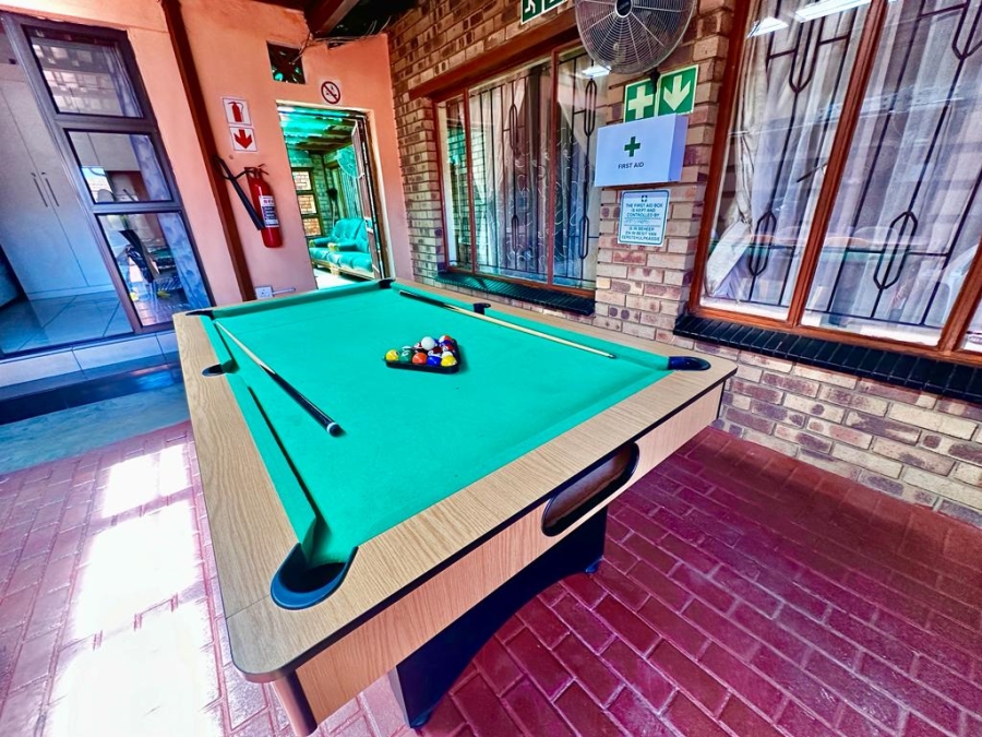 9 Bedroom Property for Sale in Diepkloof Gauteng