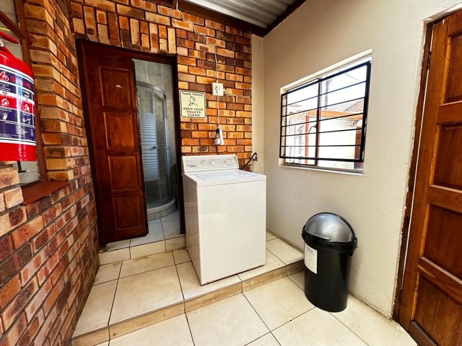 9 Bedroom Property for Sale in Diepkloof Gauteng