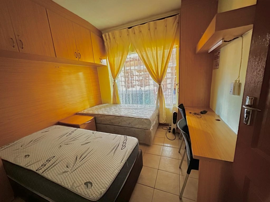 9 Bedroom Property for Sale in Diepkloof Gauteng