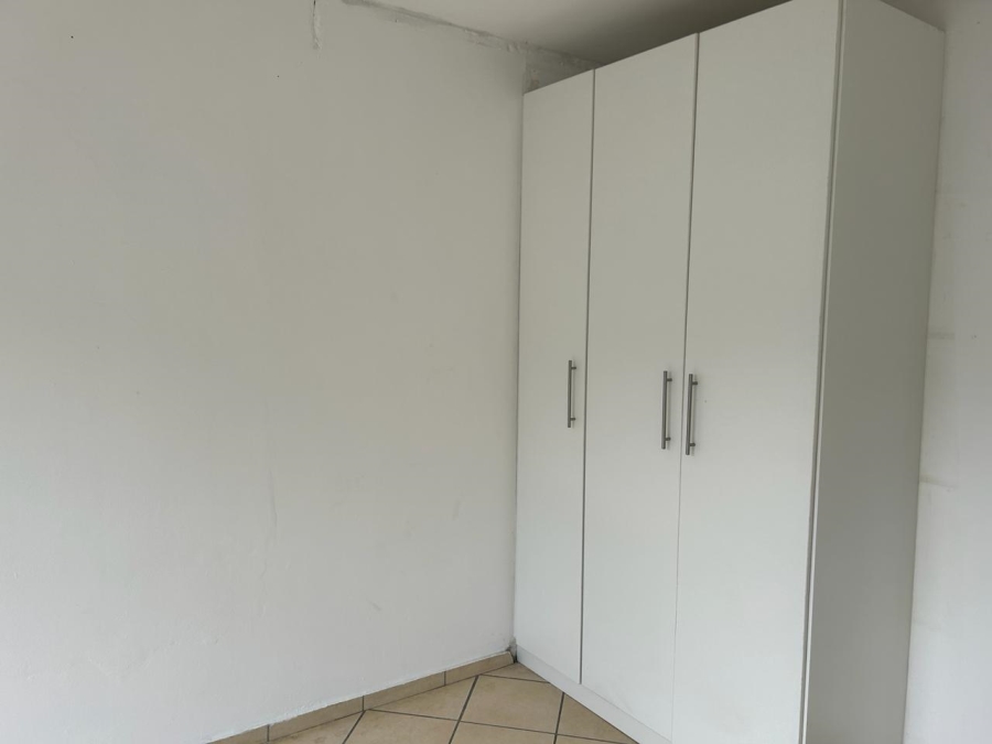 4 Bedroom Property for Sale in Blue Hills Gauteng