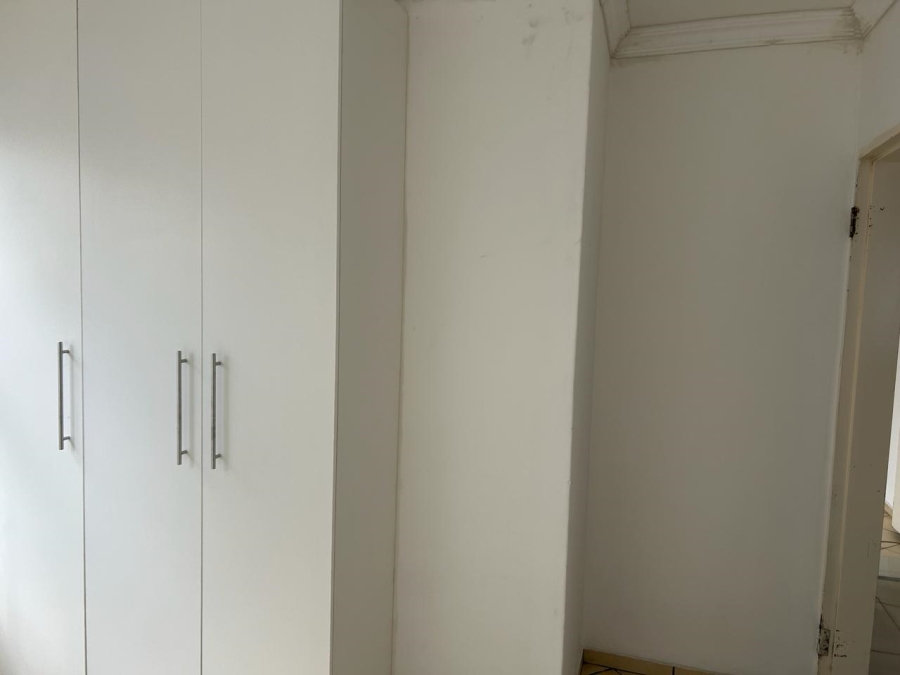 4 Bedroom Property for Sale in Blue Hills Gauteng