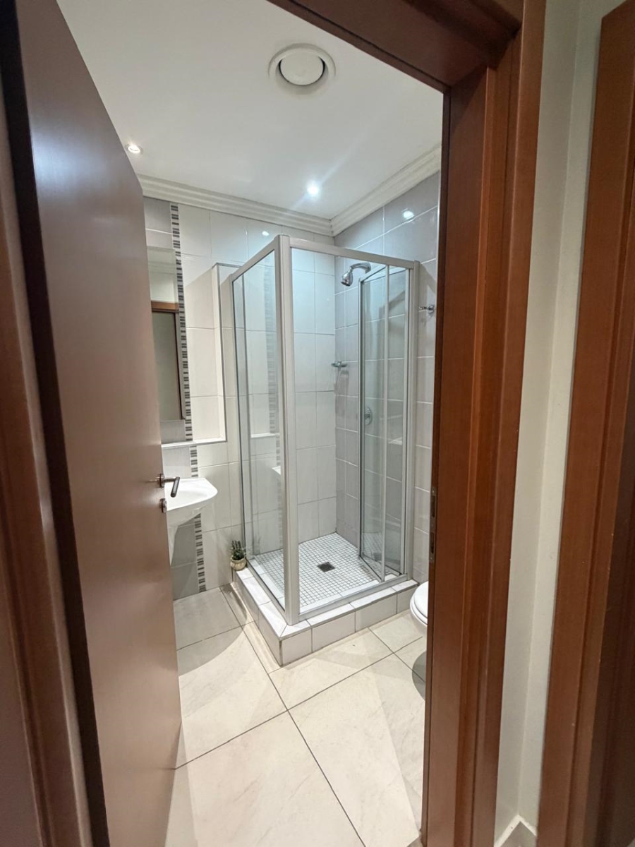 To Let 2 Bedroom Property for Rent in Bedford Gardens Gauteng