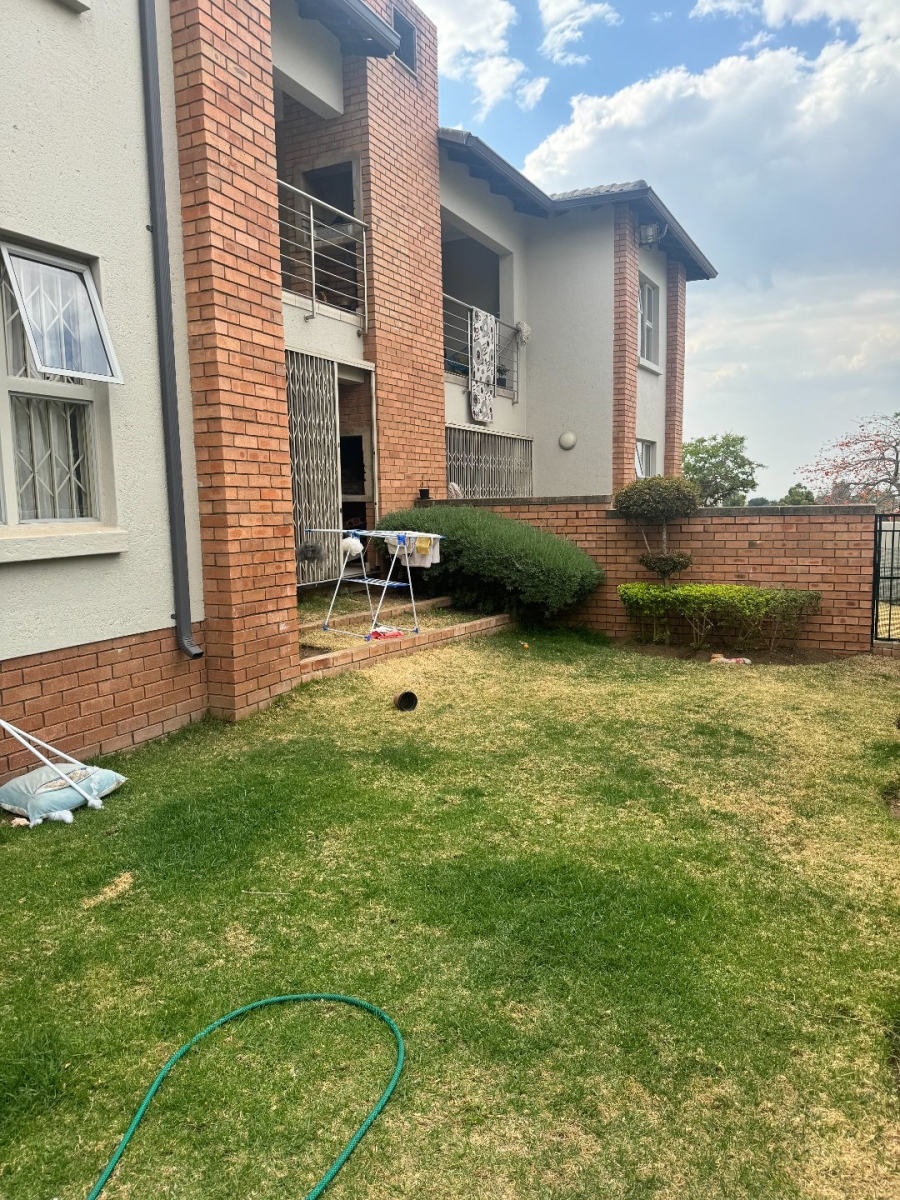 To Let 3 Bedroom Property for Rent in Noordwyk Gauteng