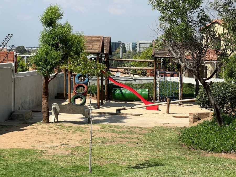 To Let 3 Bedroom Property for Rent in Noordwyk Gauteng
