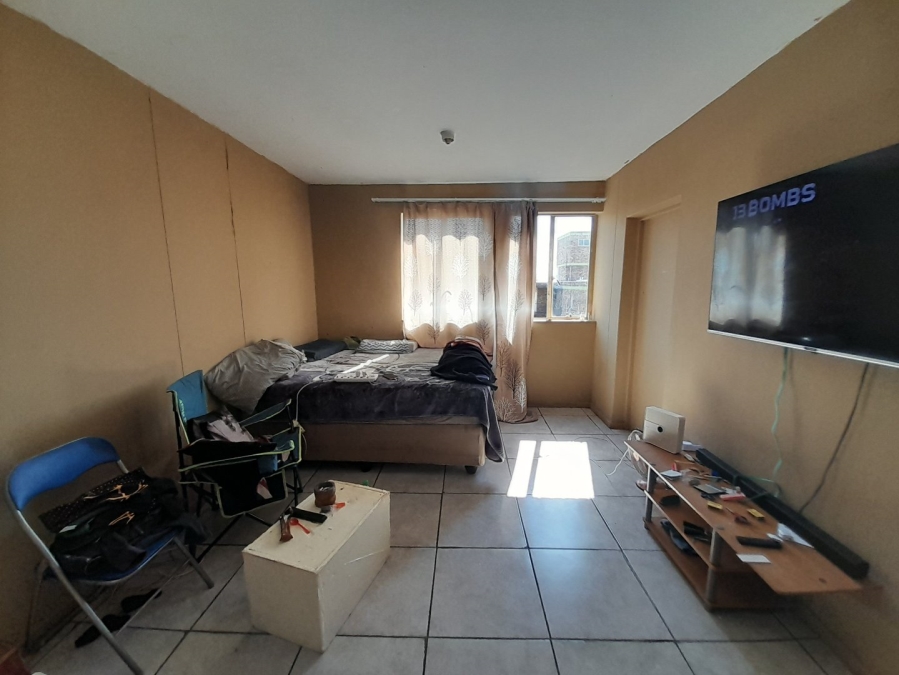 2 Bedroom Property for Sale in Berea Park Gauteng