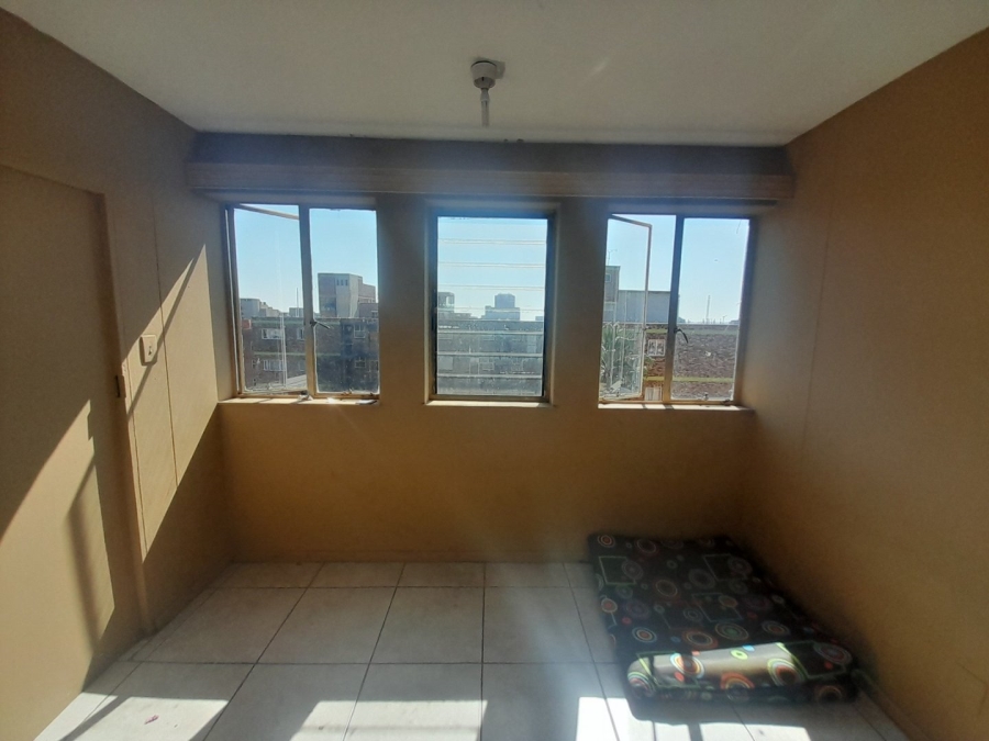 2 Bedroom Property for Sale in Berea Park Gauteng