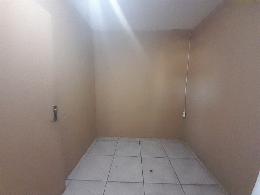 2 Bedroom Property for Sale in Berea Park Gauteng
