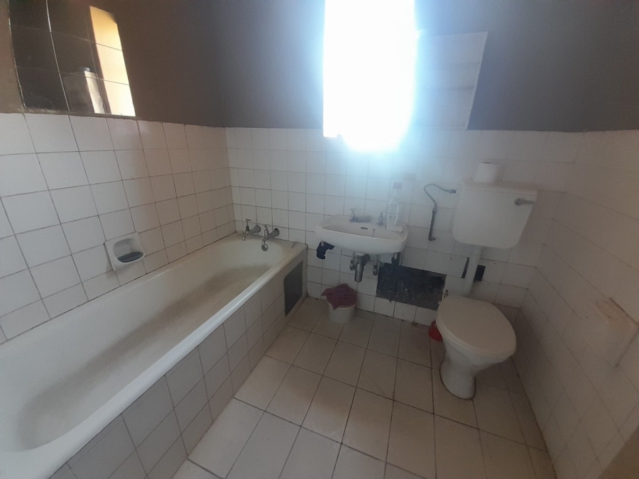 2 Bedroom Property for Sale in Berea Park Gauteng