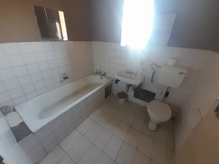 2 Bedroom Property for Sale in Berea Park Gauteng