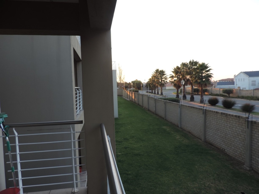 1 Bedroom Property for Sale in Riverspray Lifestyle Estate Gauteng