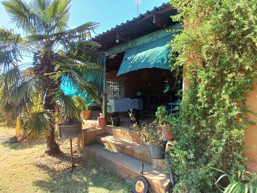  Bedroom Property for Sale in Rietfontein Gauteng