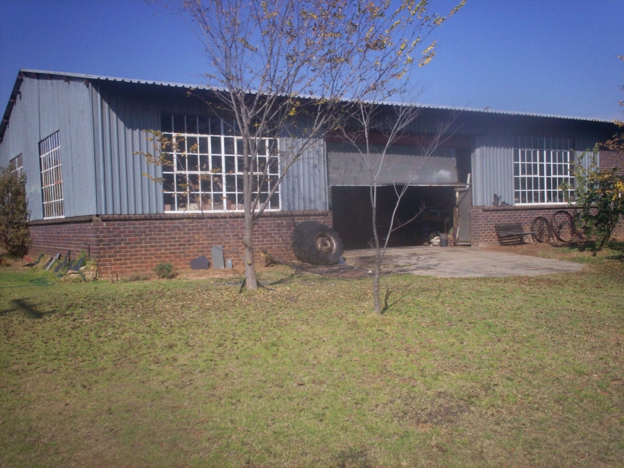  Bedroom Property for Sale in Rietfontein Gauteng