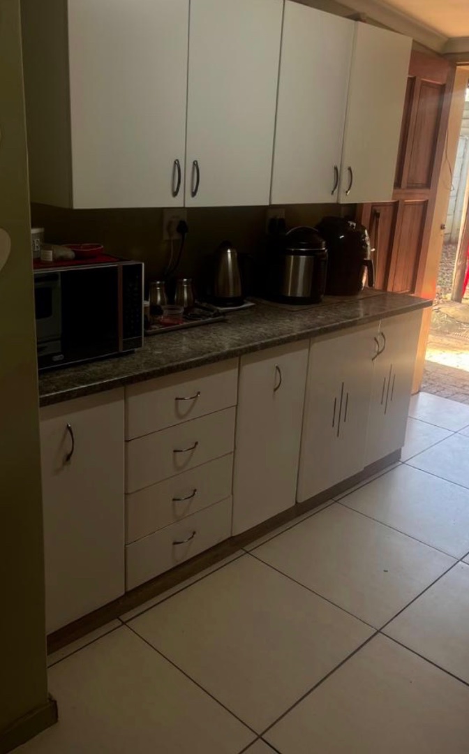 To Let 3 Bedroom Property for Rent in Marister Gauteng