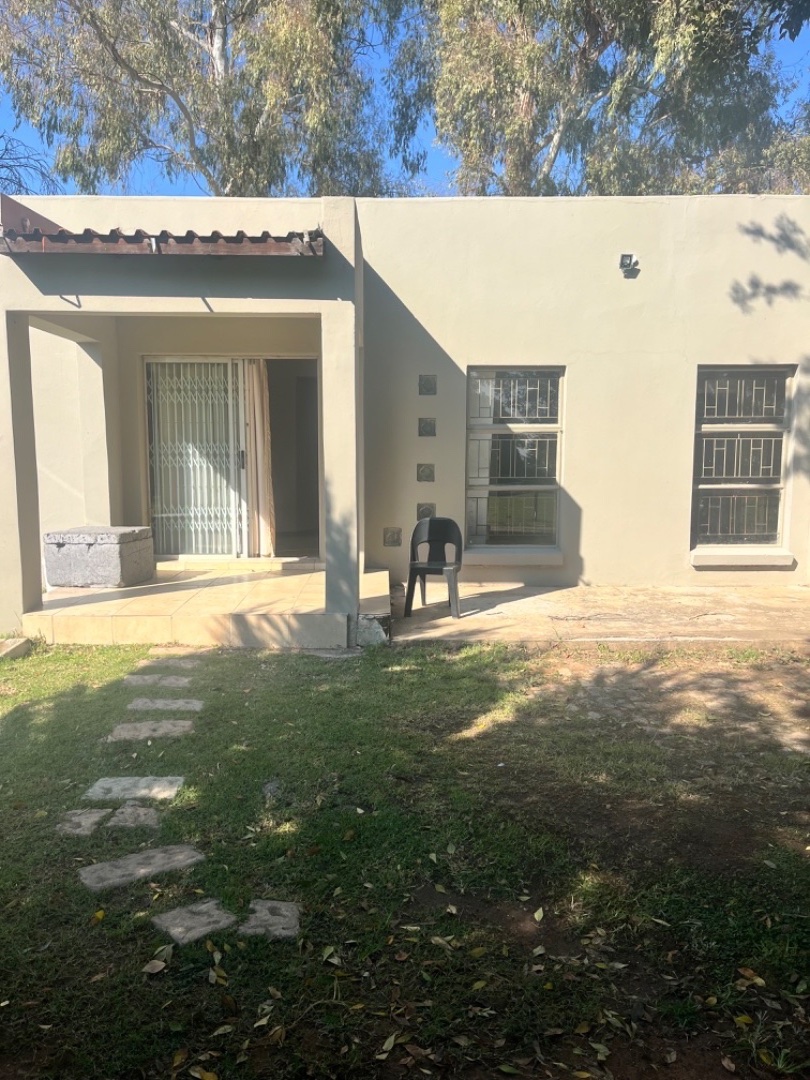 To Let 3 Bedroom Property for Rent in Marister Gauteng