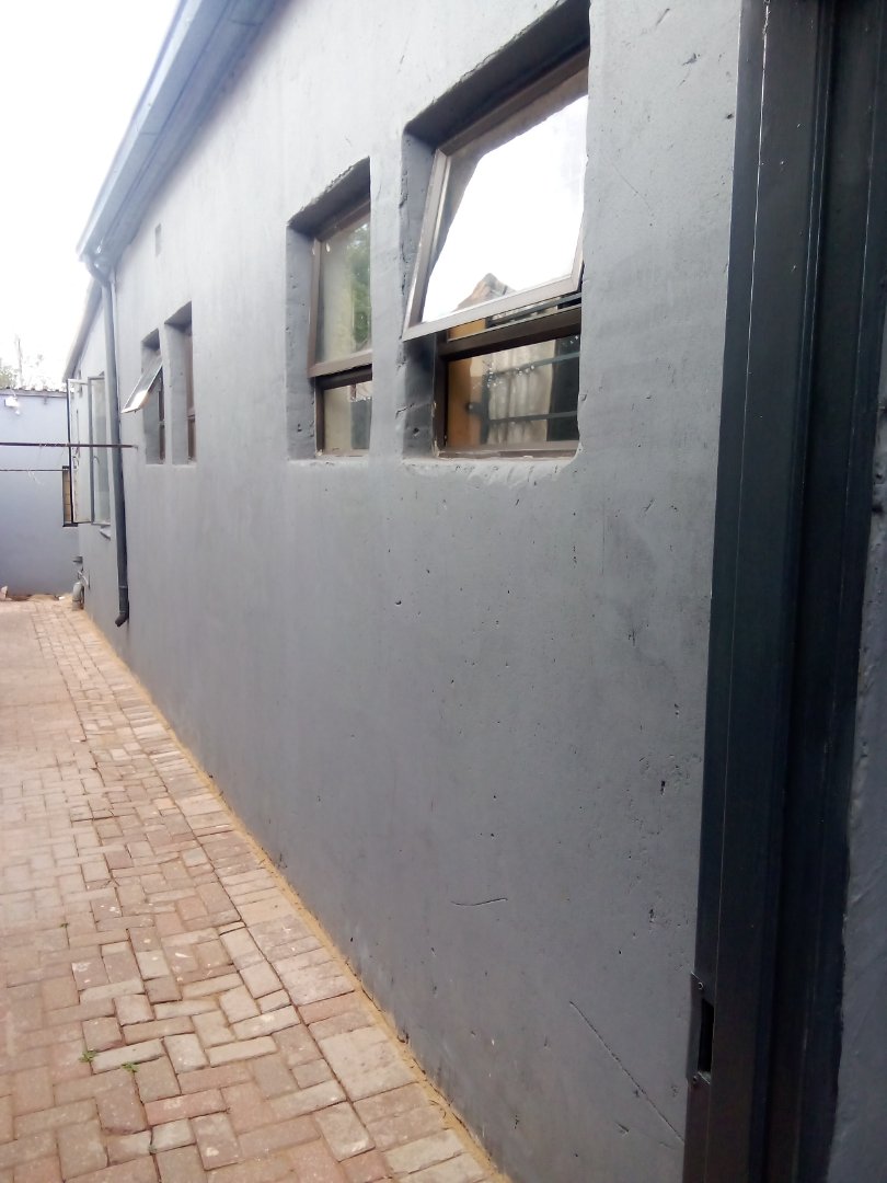 19 Bedroom Property for Sale in Brixton Gauteng