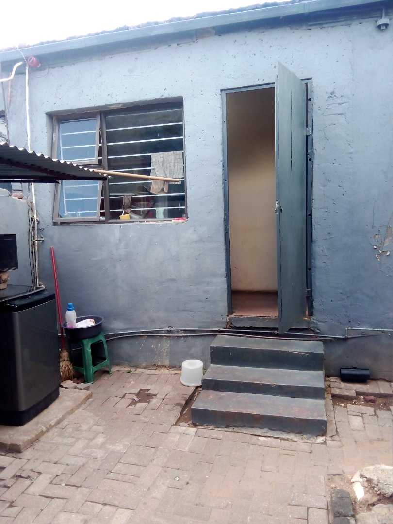 19 Bedroom Property for Sale in Brixton Gauteng