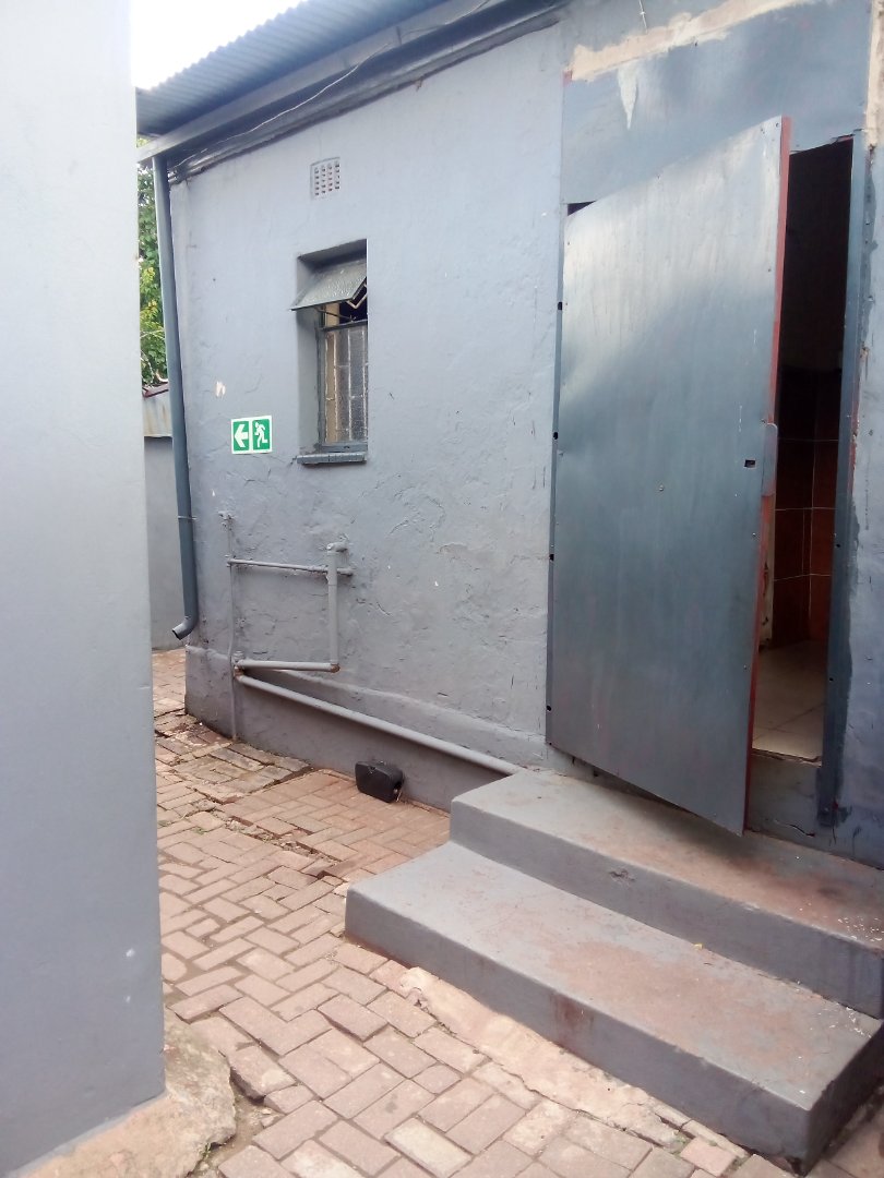 19 Bedroom Property for Sale in Brixton Gauteng