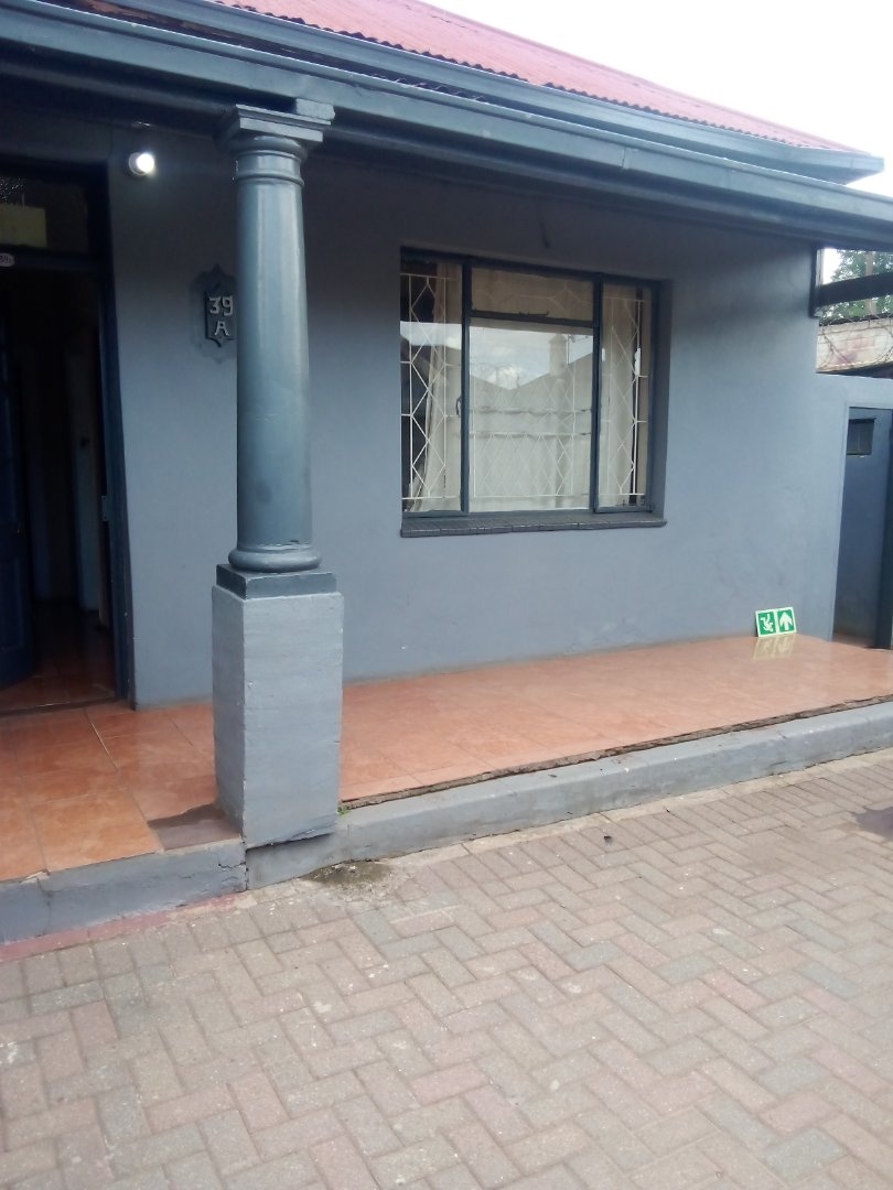 19 Bedroom Property for Sale in Brixton Gauteng