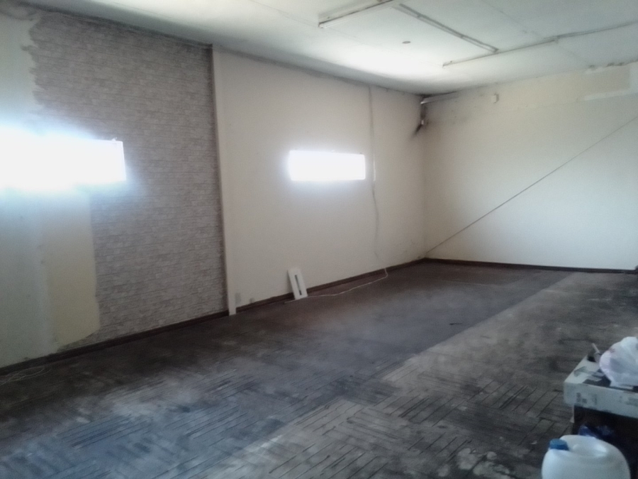 To Let Commercial Property for Rent in Barbeque Downs Gauteng