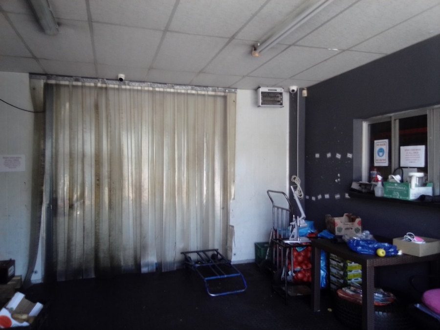 To Let Commercial Property for Rent in Barbeque Downs Gauteng