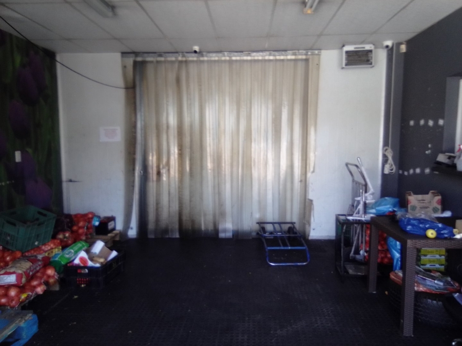 To Let Commercial Property for Rent in Barbeque Downs Gauteng