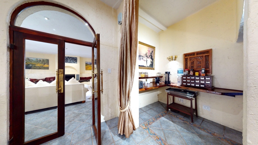 14 Bedroom Property for Sale in Bryanston Gauteng