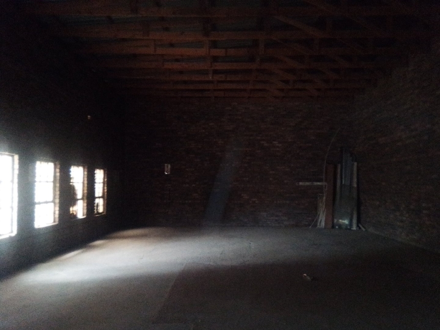 To Let Commercial Property for Rent in Mqantsa Gauteng