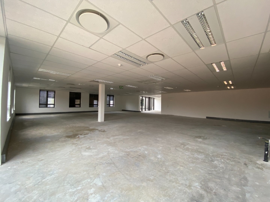 To Let Commercial Property for Rent in Magaliessig Gauteng