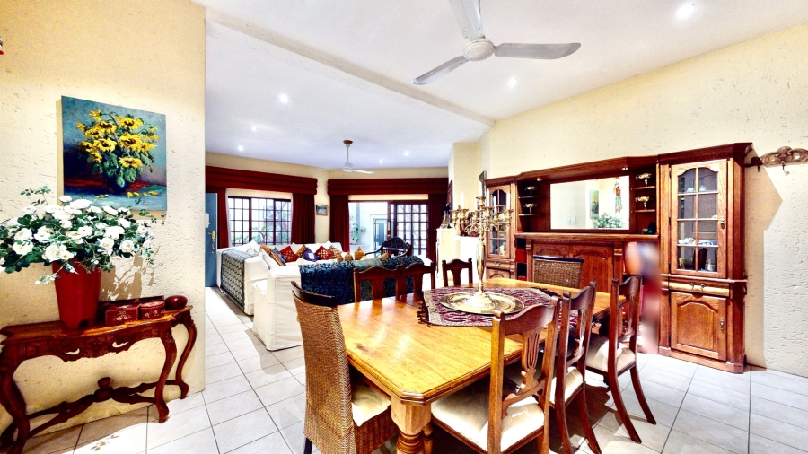 1 Bedroom Property for Sale in Bryanston Gauteng