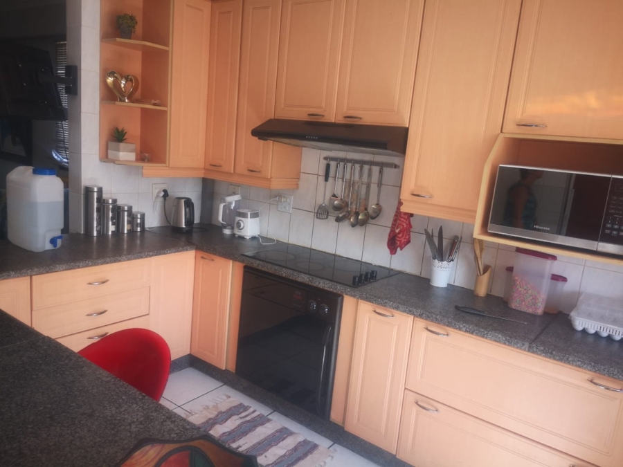3 Bedroom Property for Sale in Primrose Gauteng