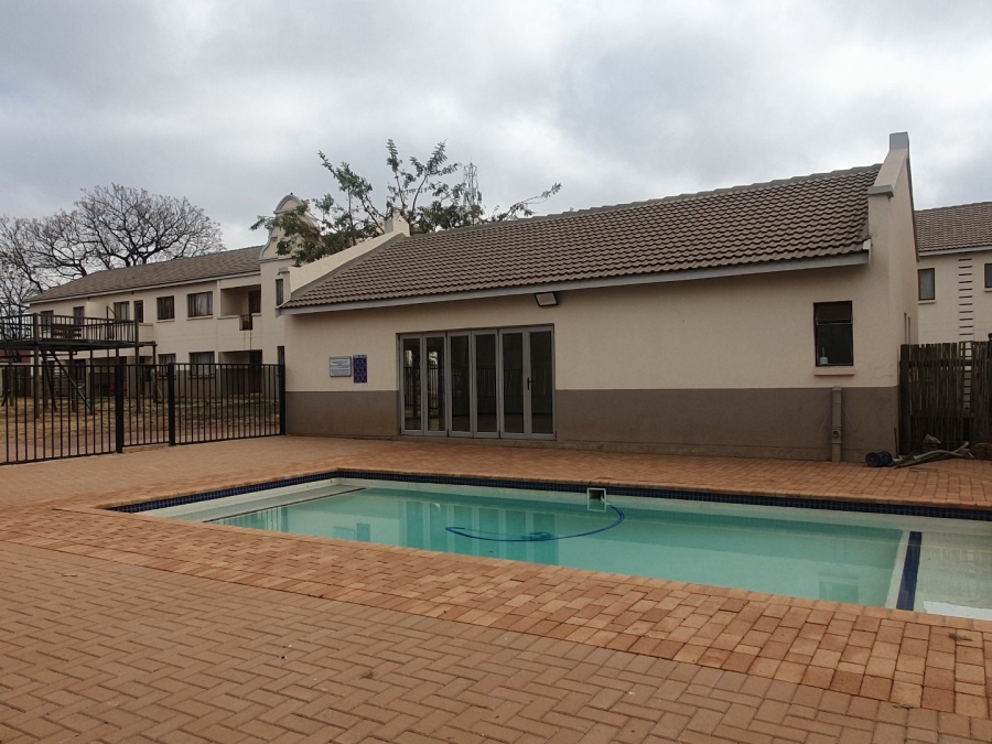 1 Bedroom Property for Sale in Hesteapark Gauteng