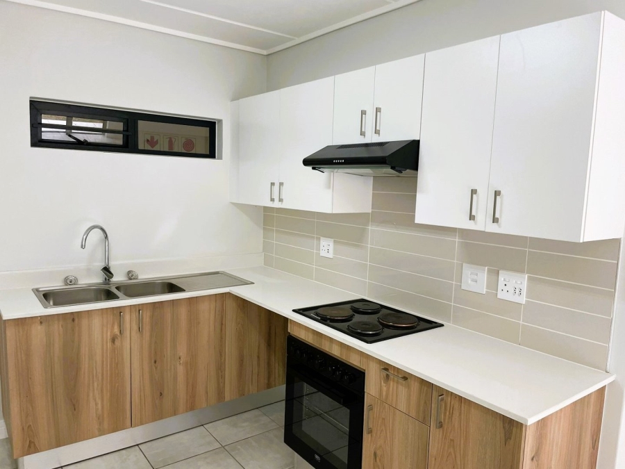 To Let 1 Bedroom Property for Rent in Witfield Gauteng
