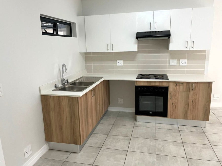 To Let 1 Bedroom Property for Rent in Witfield Gauteng