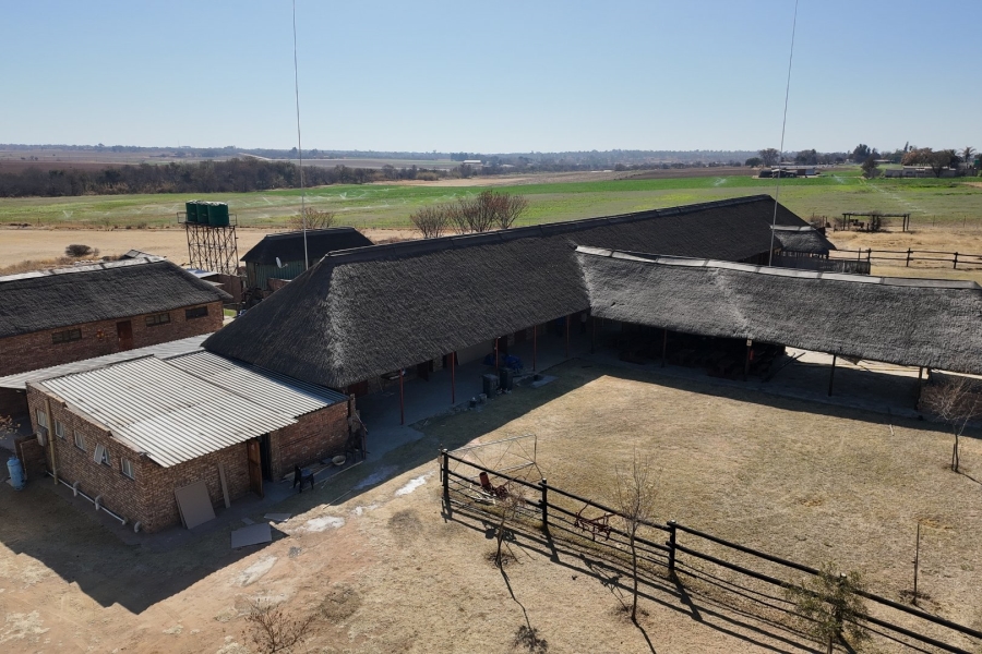 Commercial Property for Sale in Grootvaly AH Gauteng