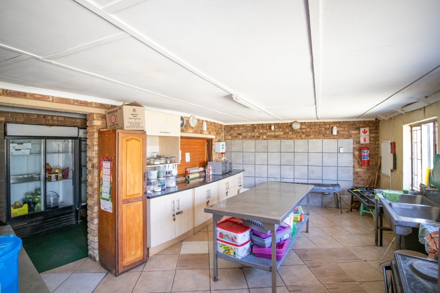 Commercial Property for Sale in Grootvaly AH Gauteng