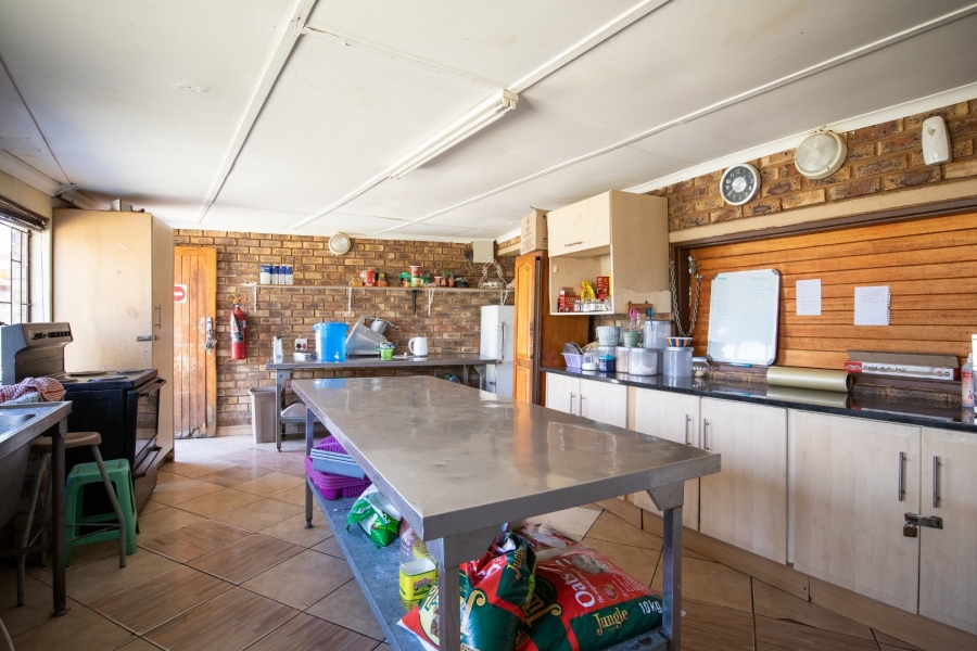 Commercial Property for Sale in Grootvaly AH Gauteng