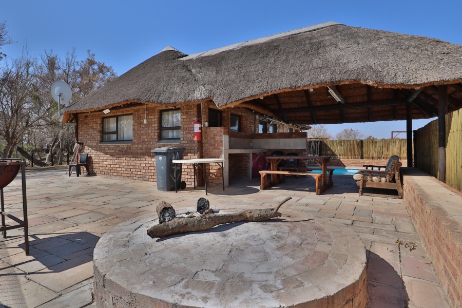 Commercial Property for Sale in Grootvaly AH Gauteng