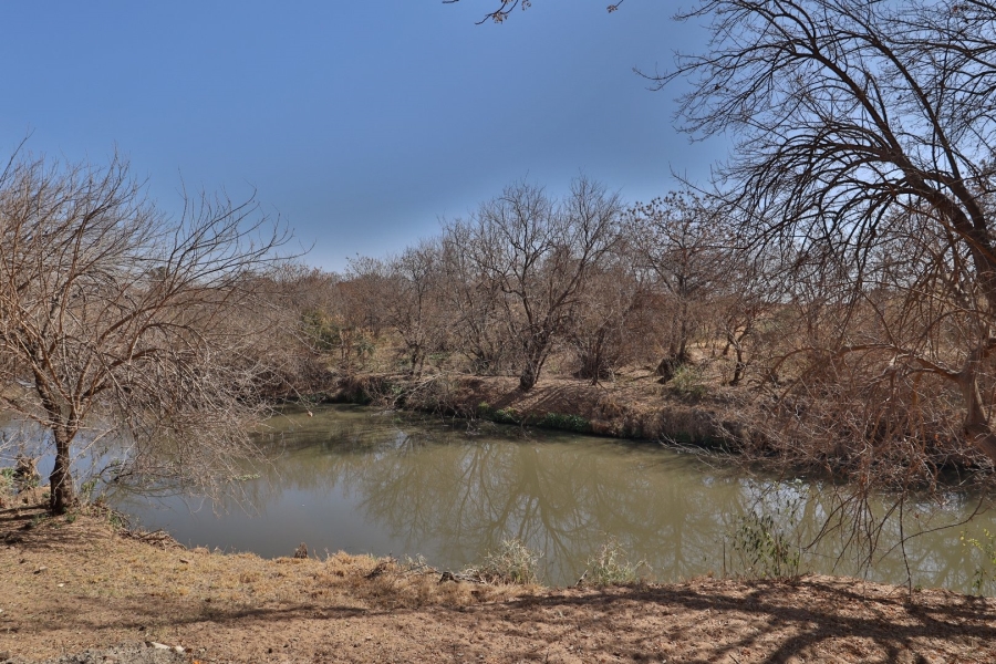 Commercial Property for Sale in Grootvaly AH Gauteng