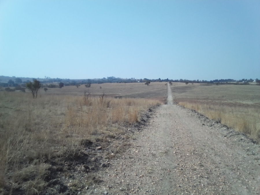 To Let Commercial Property for Rent in Doornrandje Gauteng