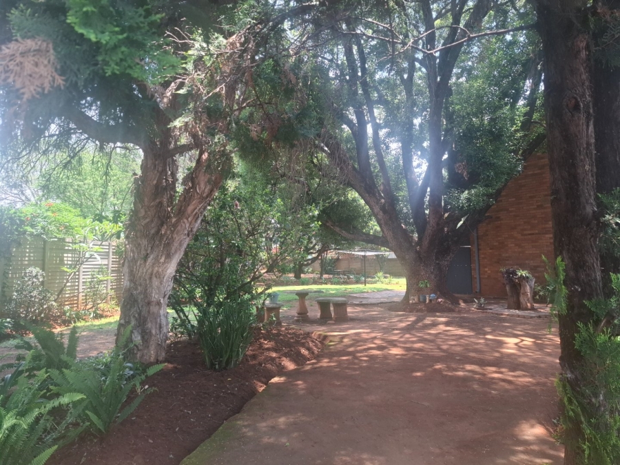 To Let 2 Bedroom Property for Rent in Pretoria North Gauteng