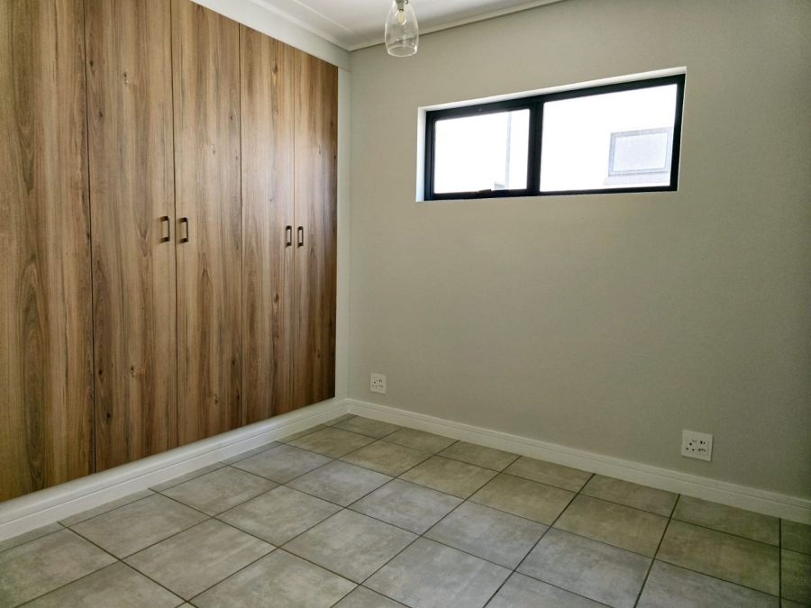 To Let 1 Bedroom Property for Rent in Witfield Gauteng