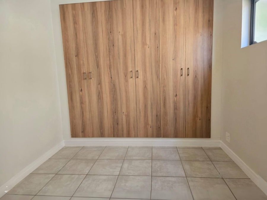 To Let 1 Bedroom Property for Rent in Witfield Gauteng