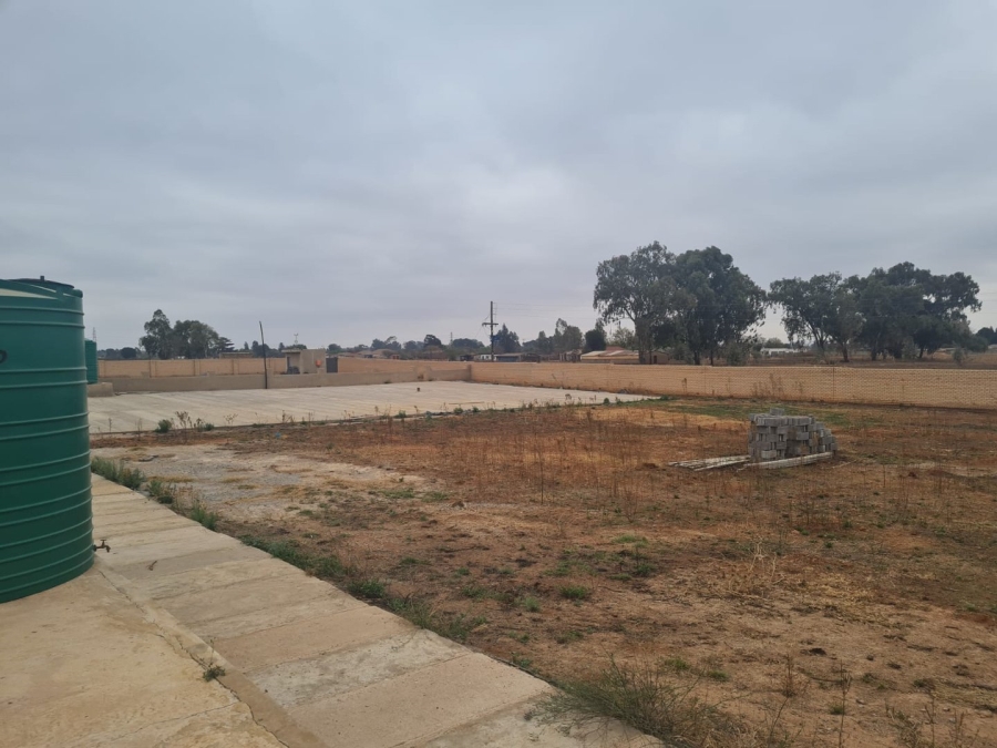 Commercial Property for Sale in West Rand A H Gauteng