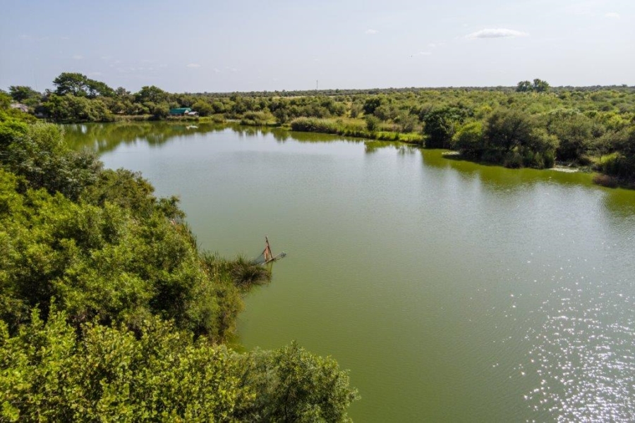 Commercial Property for Sale in Dinokeng Game Reserve Gauteng