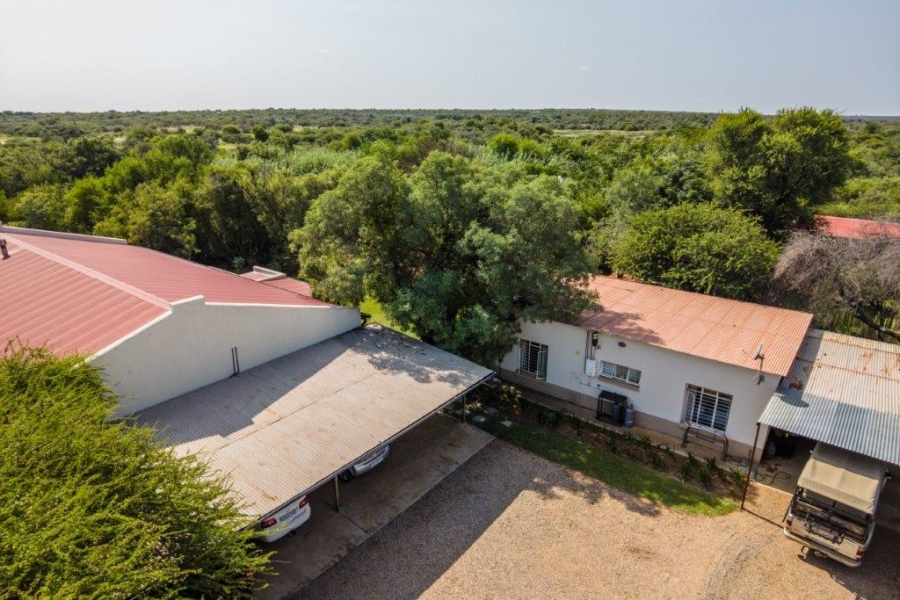 Commercial Property for Sale in Dinokeng Game Reserve Gauteng